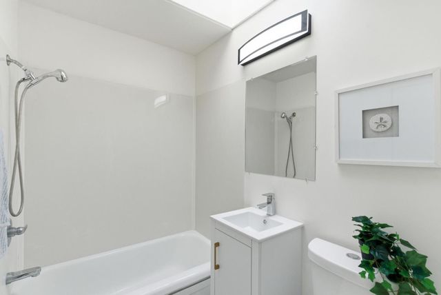 26 W View Avenue, San Francisco, CA 94134