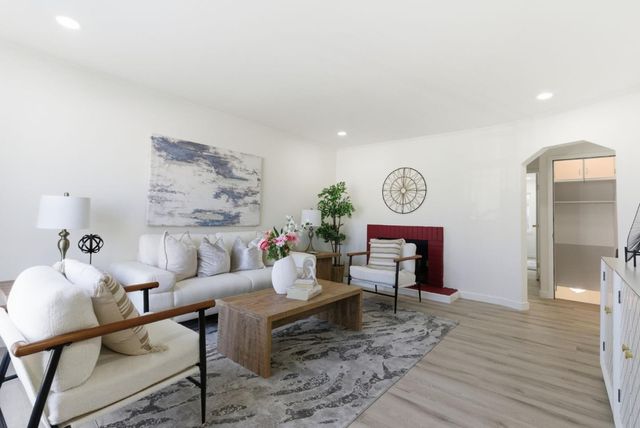 26 W View Avenue, San Francisco, CA 94134