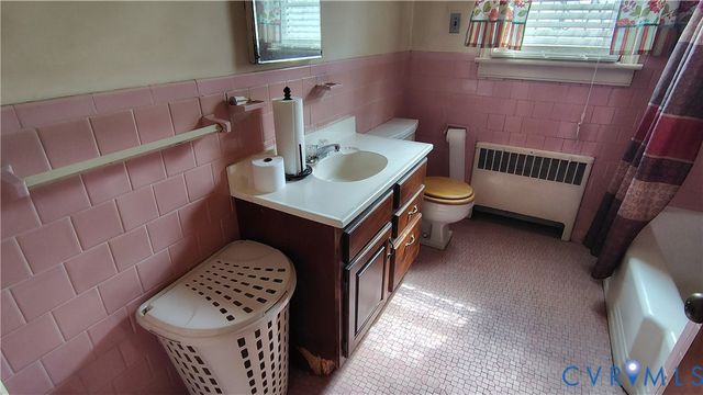 318 St Matthew St, Petersburg, VA 23803