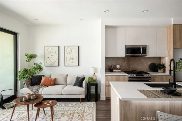 118 Astronaut Ellison S Onizuka Street 304, Los Angeles, CA 90012