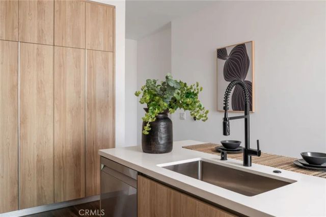 118 Astronaut Ellison S Onizuka Street 304, Los Angeles, CA 90012