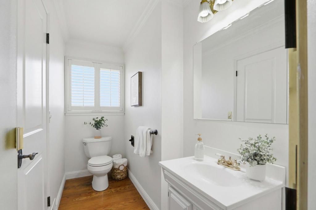 Image 27 of property listing at 2867 Via Carmen, San Jose, CA 95124