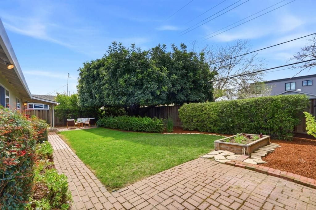 Image 30 of property listing at 2867 Via Carmen, San Jose, CA 95124