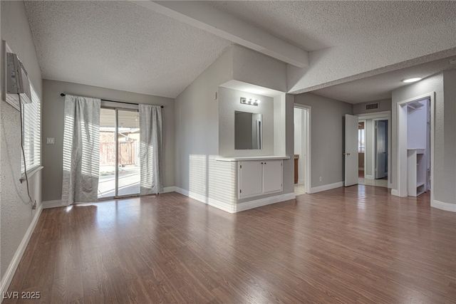 800 Slayton Drive, Las Vegas, NV 89107