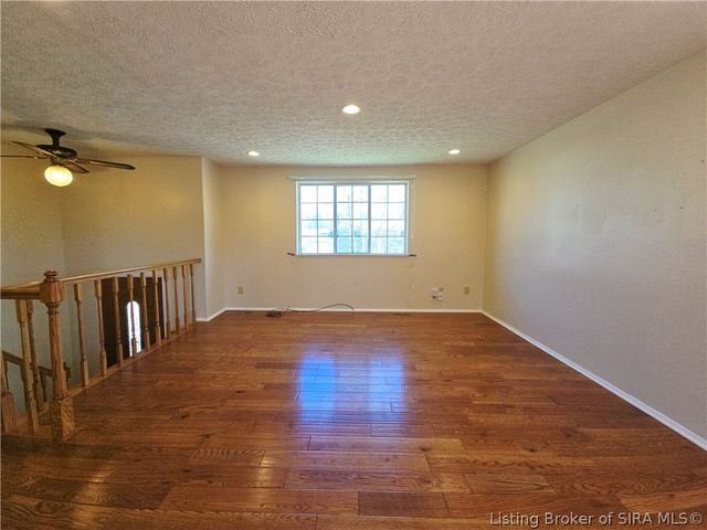 711 Saratoga Drive, Jeffersonville, IN 47130