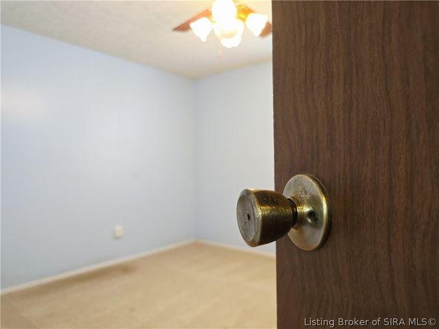 711 Saratoga Drive, Jeffersonville, IN 47130