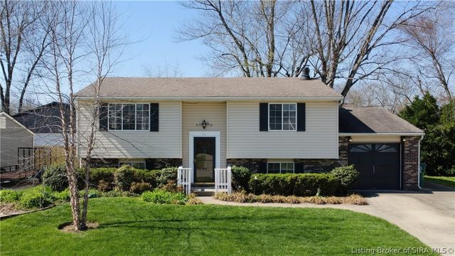 711 Saratoga Drive, Jeffersonville, IN 47130