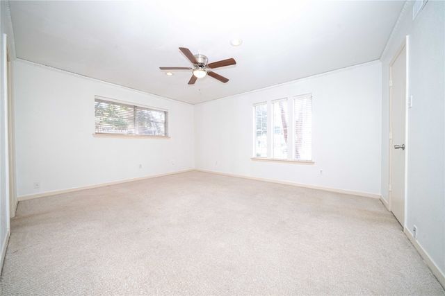 2916 Country Place Court, Carrollton, TX 75006