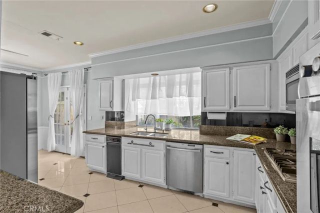7040 Martano Place, Rancho Cucamonga, CA 91701