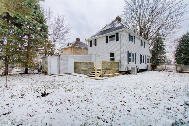 1608 S Liberty Avenue, Alliance, OH 44601