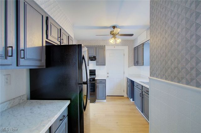 1608 S Liberty Avenue, Alliance, OH 44601