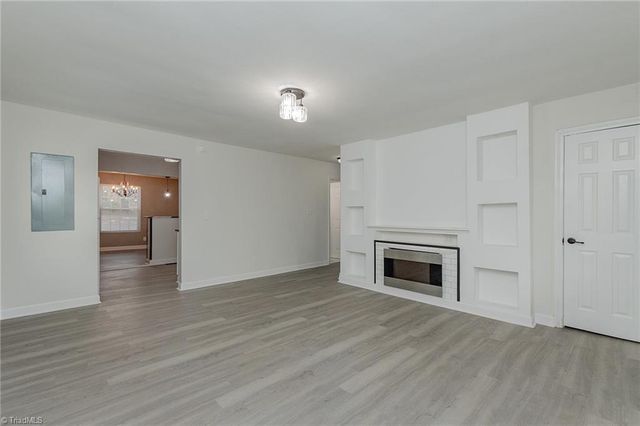 1807 E 4Th Street, Winston-salem, NC 27101