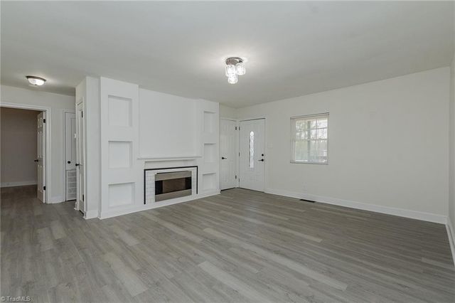 1807 E 4Th Street, Winston-salem, NC 27101