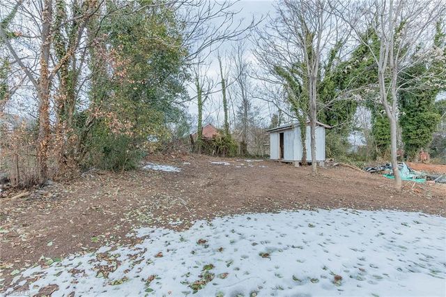 1807 E 4Th Street, Winston-salem, NC 27101