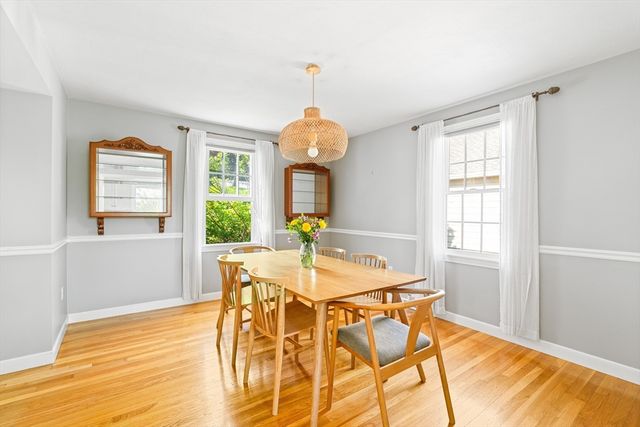 6 Crestview Dr, Westborough, MA 01581