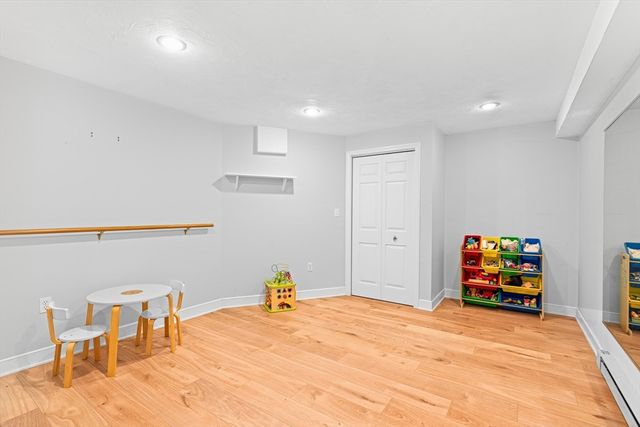 6 Crestview Dr, Westborough, MA 01581