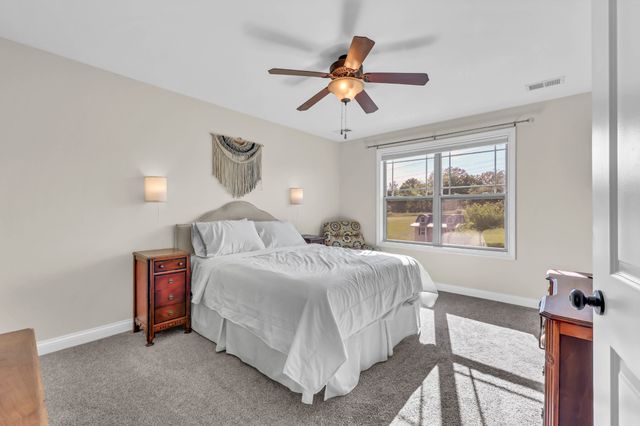 317 Ivy Bend Cir, Clarksville, TN 37043