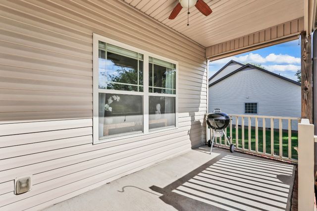 317 Ivy Bend Cir, Clarksville, TN 37043