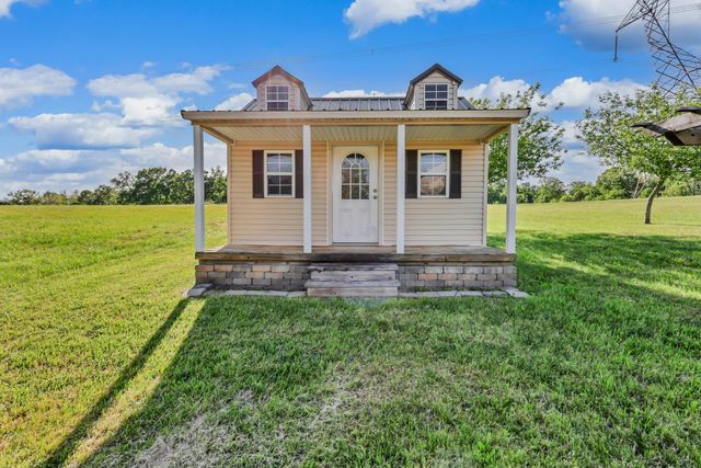 317 Ivy Bend Cir, Clarksville, TN 37043