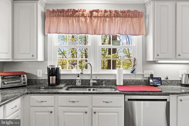 5513 RIVER RD, Fredericksburg, VA 22407