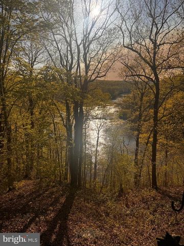 5513 RIVER RD, Fredericksburg, VA 22407