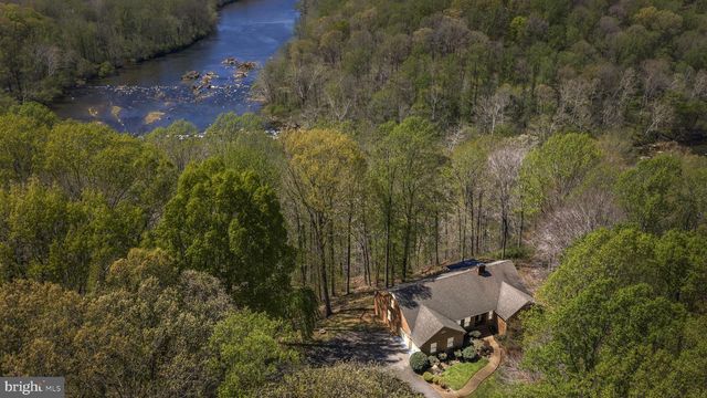 5513 RIVER RD, Fredericksburg, VA 22407