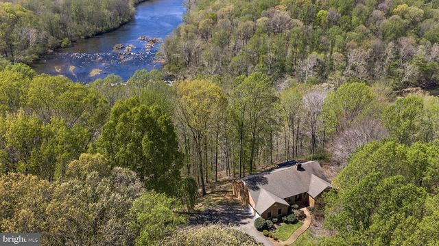 5513 RIVER RD, Fredericksburg, VA 22407