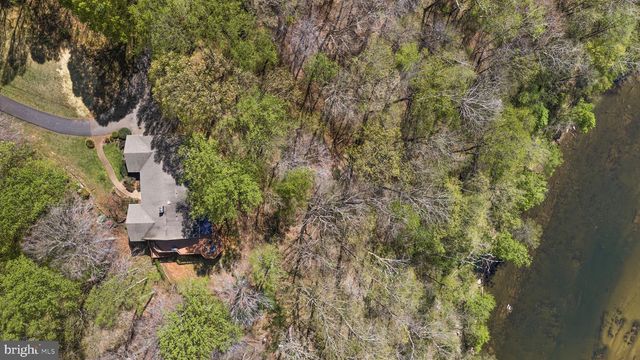 5513 RIVER RD, Fredericksburg, VA 22407