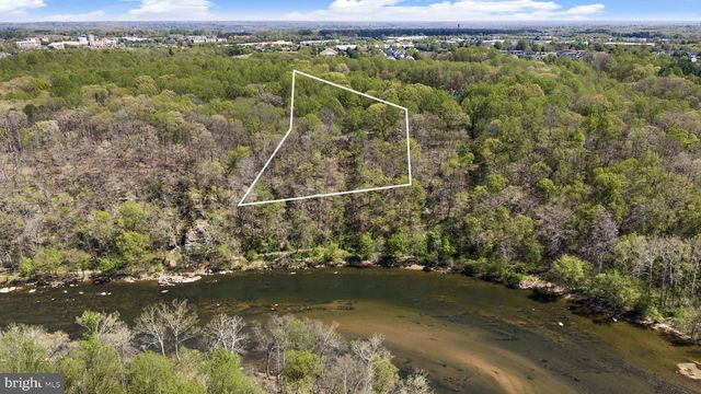 5513 RIVER RD, Fredericksburg, VA 22407