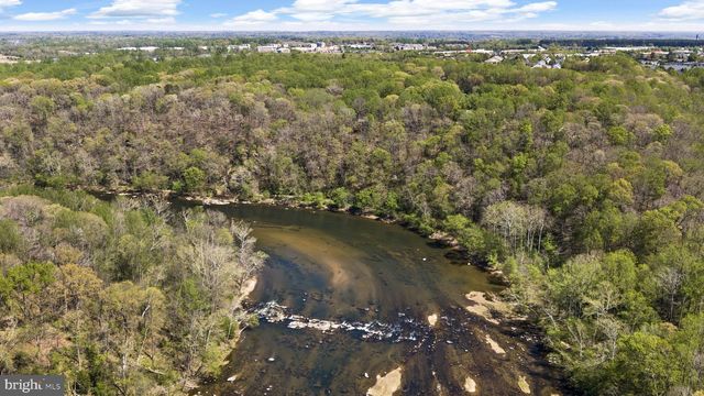 5513 RIVER RD, Fredericksburg, VA 22407