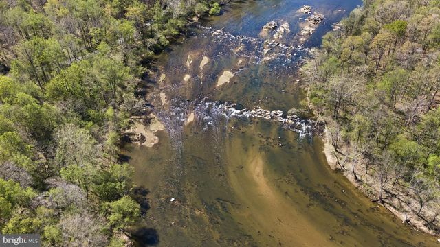 5513 RIVER RD, Fredericksburg, VA 22407