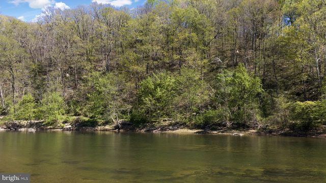 5513 RIVER RD, Fredericksburg, VA 22407