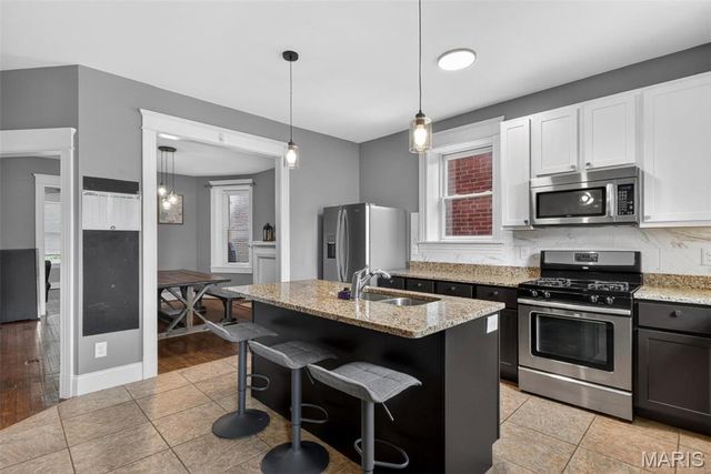 3434 Humphrey Street, St Louis, MO 63118