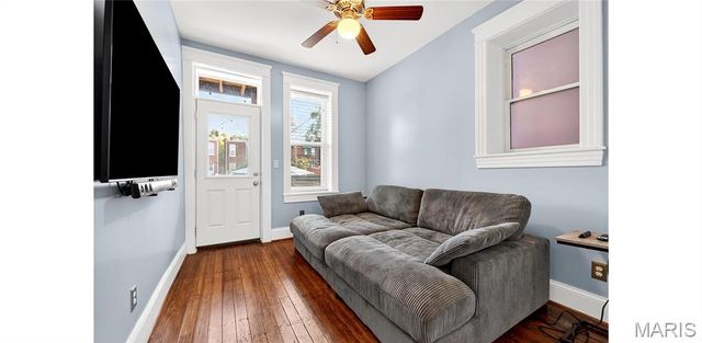 3434 Humphrey Street, St Louis, MO 63118