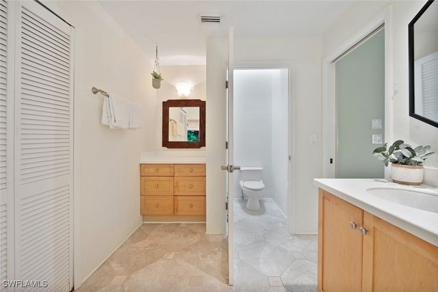 5307 Ladyfinger Lake RD, Sanibel, FL 33957