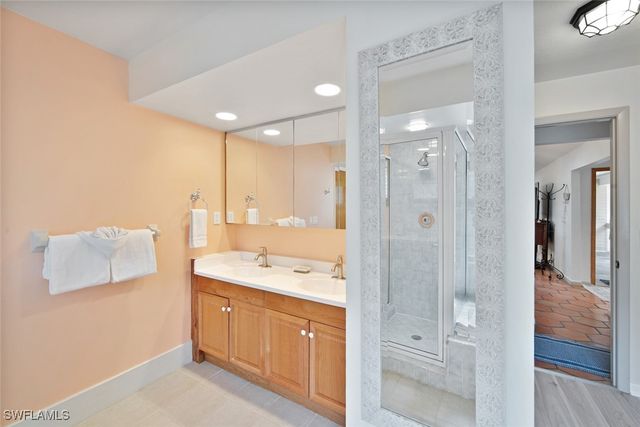 5307 Ladyfinger Lake RD, Sanibel, FL 33957