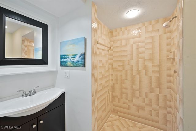 5307 Ladyfinger Lake RD, Sanibel, FL 33957