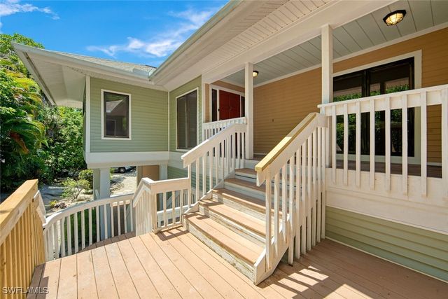 5307 Ladyfinger Lake RD, Sanibel, FL 33957