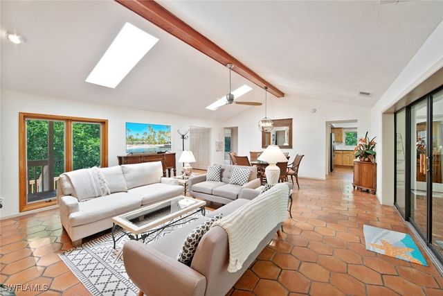 5307 Ladyfinger Lake RD, Sanibel, FL 33957