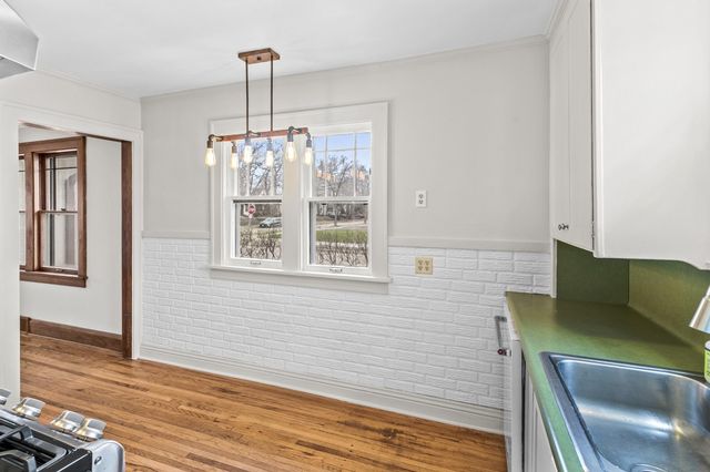 3301 44th Avenue S, Minneapolis, MN 55406