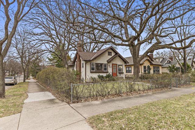 3301 44th Avenue S, Minneapolis, MN 55406