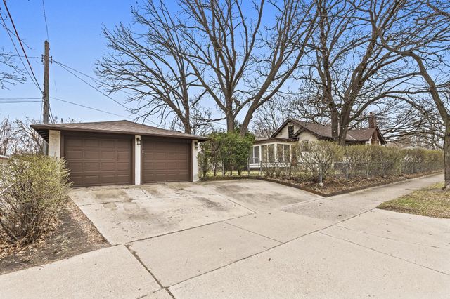 3301 44th Avenue S, Minneapolis, MN 55406