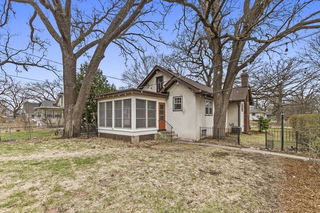 3301 44th Avenue S, Minneapolis, MN 55406