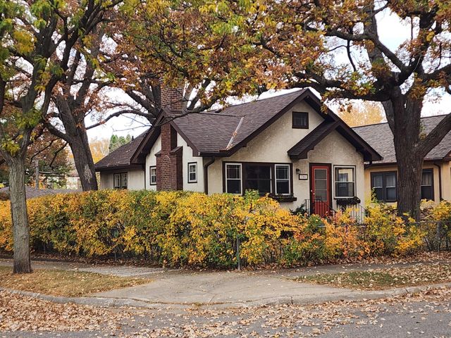 3301 44th Avenue S, Minneapolis, MN 55406