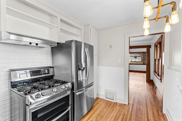 3301 44th Avenue S, Minneapolis, MN 55406