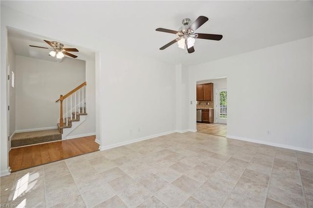 105 Navajo TRL, Portsmouth, VA 23701