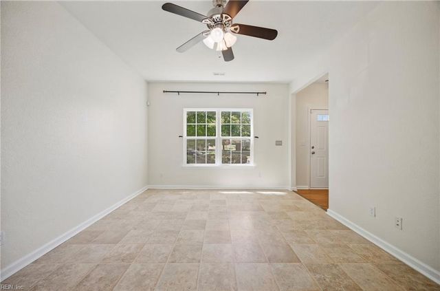 105 Navajo TRL, Portsmouth, VA 23701