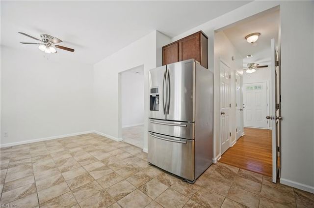 105 Navajo TRL, Portsmouth, VA 23701
