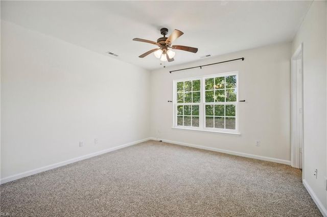 105 Navajo TRL, Portsmouth, VA 23701
