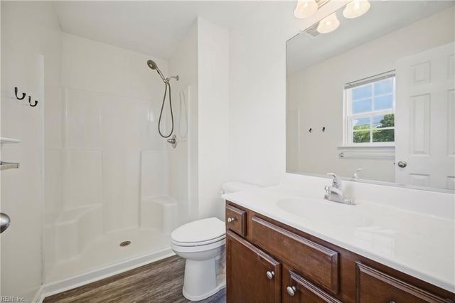 105 Navajo TRL, Portsmouth, VA 23701